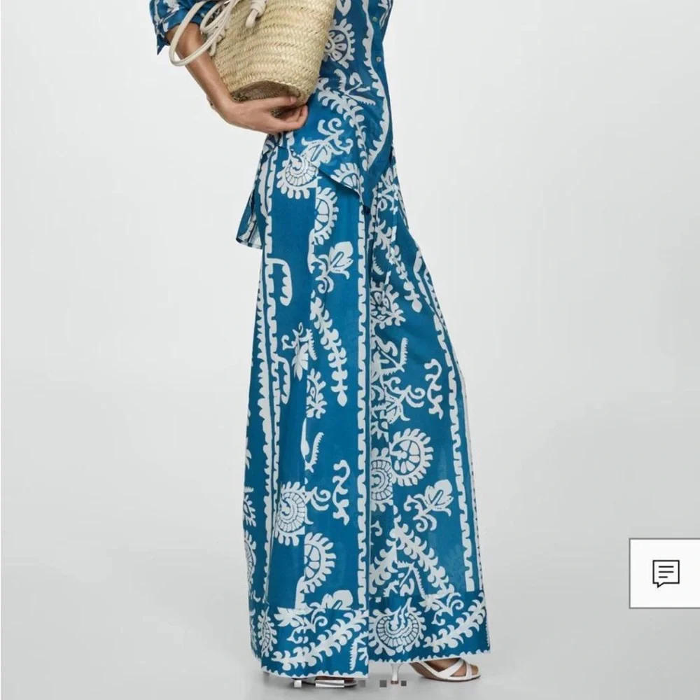 Blue & White Printed Wide Leg Pants - Picture 4 of 8